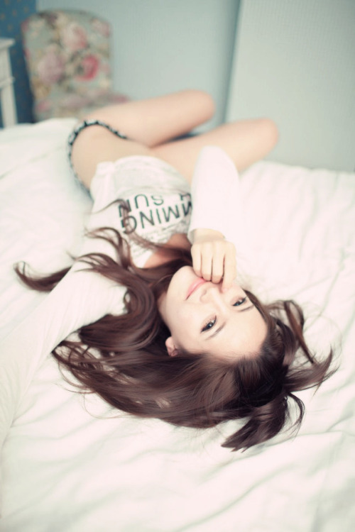 鄰居的妻子