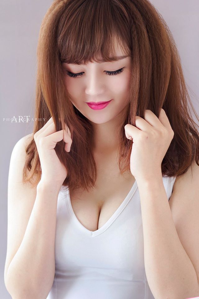 女房客在線