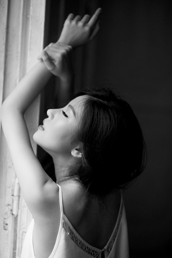 意大利美麗教師未刪版手機觀看